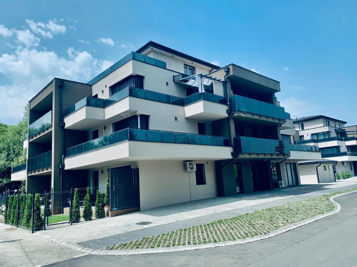 Madagascar Apartman Кестели Екстериор снимка