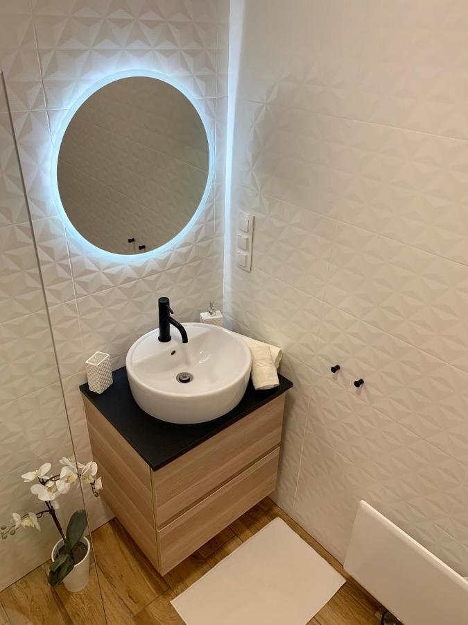 Madagascar Apartman Кестели Екстериор снимка